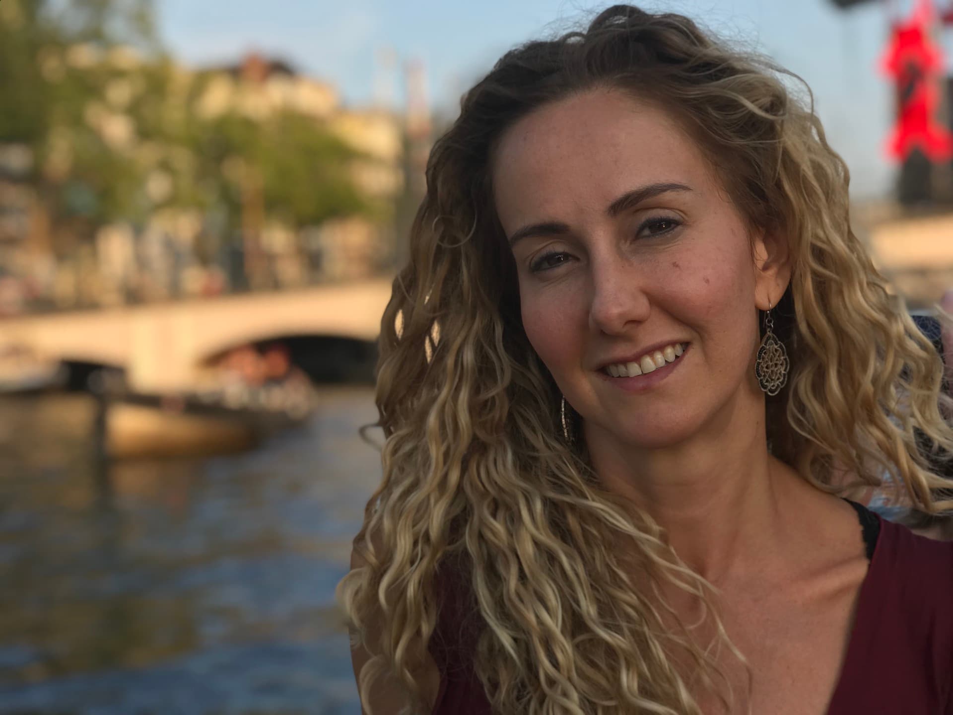 Amy - retreat host testimonial for silent disco Bali